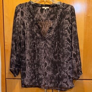 LA made Black & Gray Snake-Print Henley Blouse
